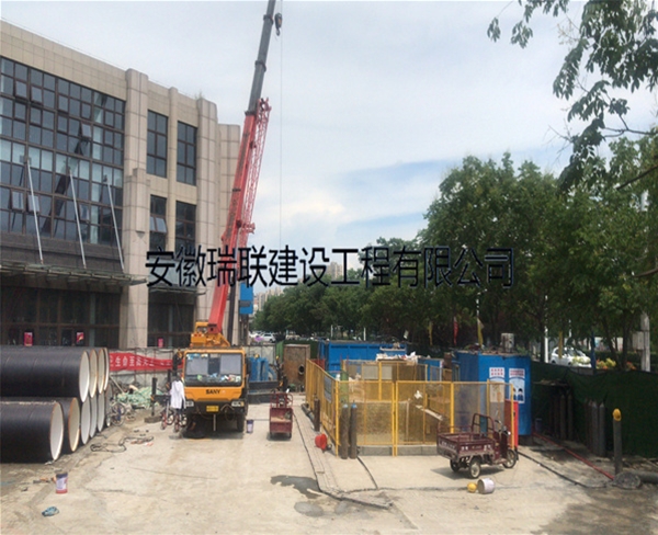 巢湖三水廠（DN1000鋼管長(zhǎng)距離頂進(jìn)400米）
